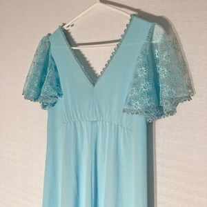 Vintage Pale Pastel Blue Lace Sleeve Dress
